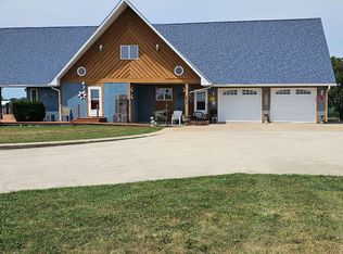 5612 N 3000w Rd, Bourbonnais, IL 60914