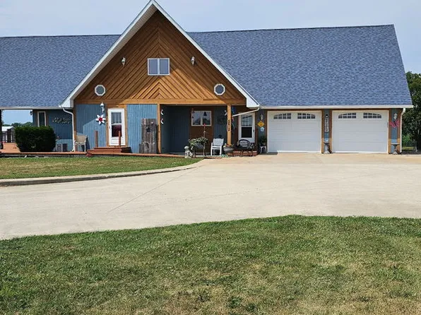 5612 N 3000w Rd, Bourbonnais, IL 60914