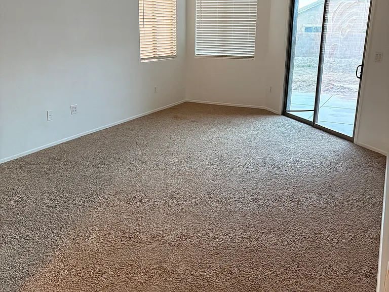 11399 W Stone Hearth St — Photo 5