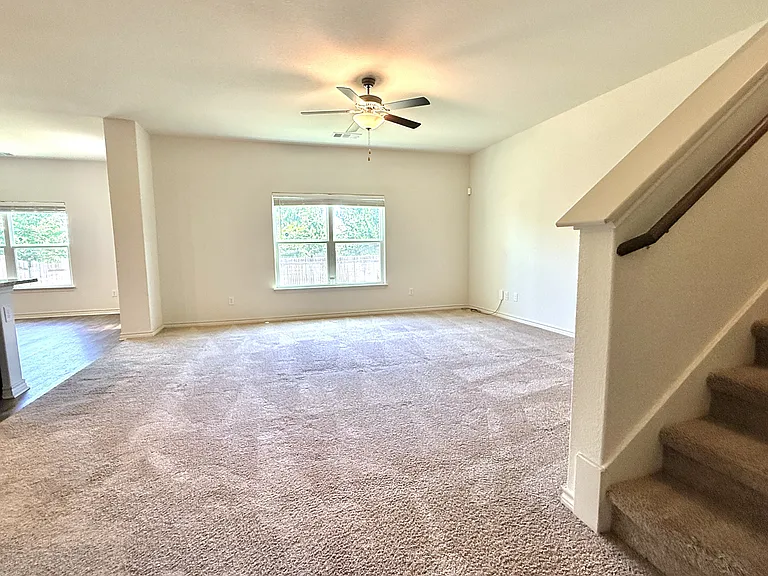 109 Sunnymeade Ln — Photo 6