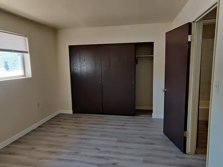 215 E Vidas Ave #9 — Photo 2