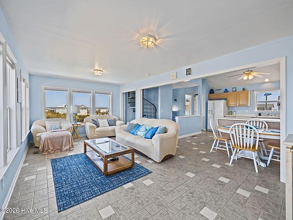 5th image of 3735 Island Drive