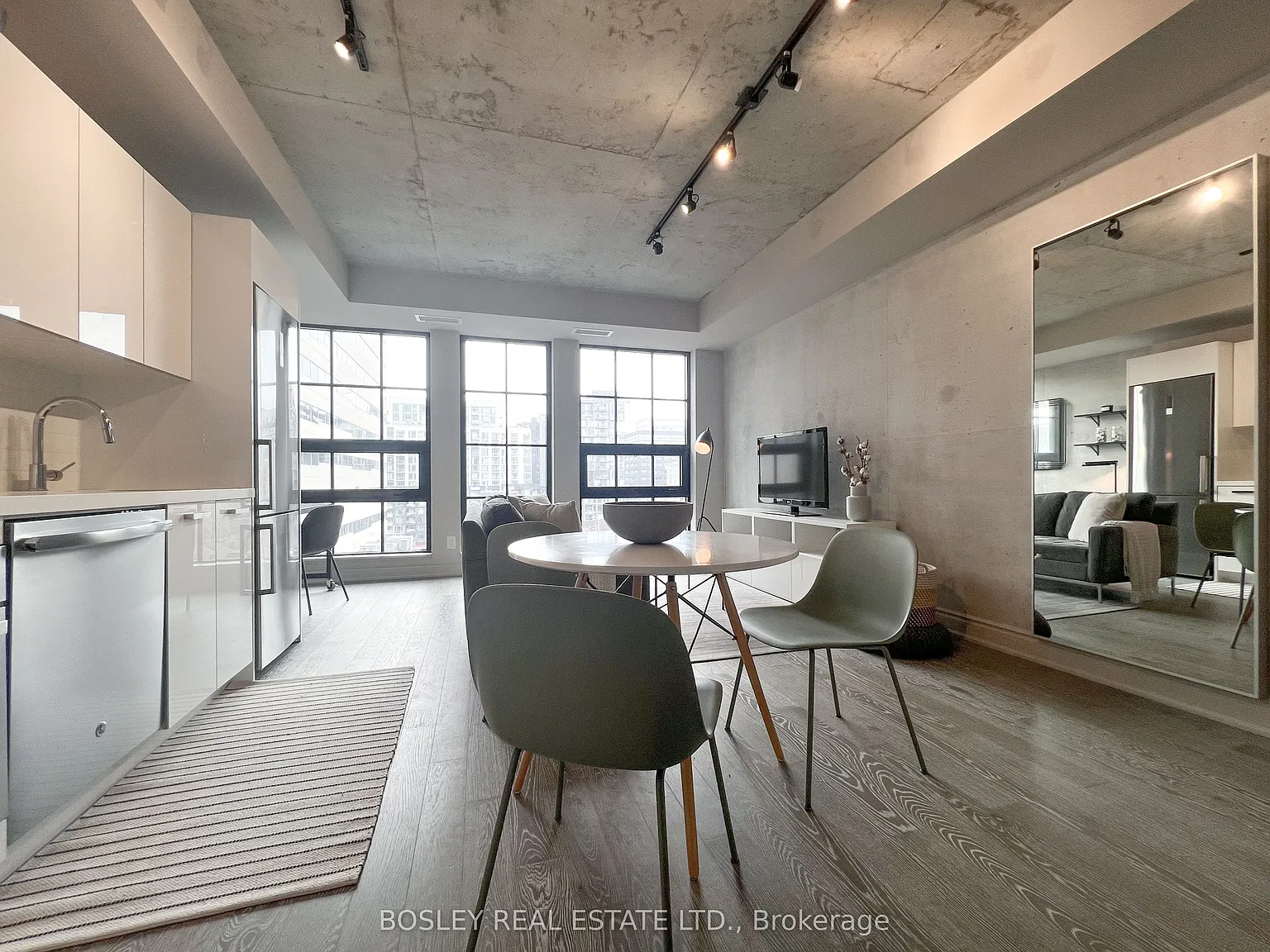 The Harlowe — Photo 4