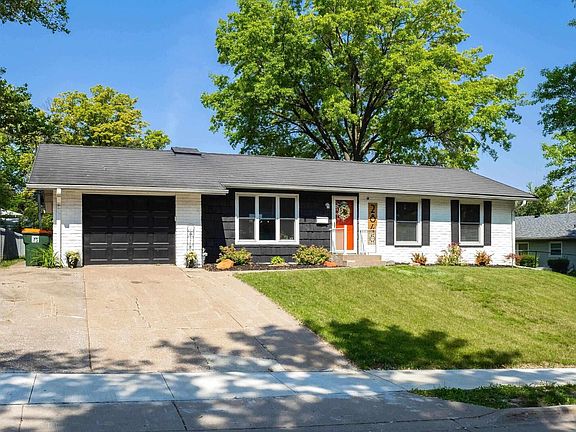 2nd image of 2846 Kelling St