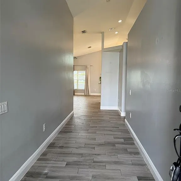 3158 Stonehurst Cir — Photo 4
