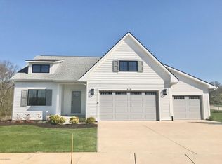 713 Stonebriar Cir UNIT 13, Grandville, MI 49418