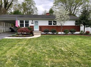 5 Hill Cir, Lexington, VA 24450