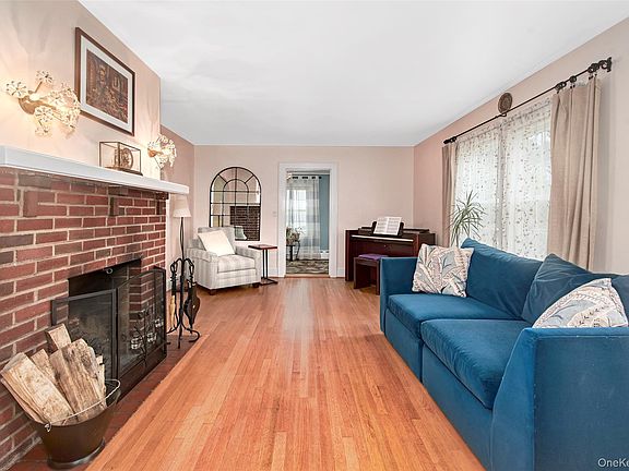 4th image of 59 Adams Avenue