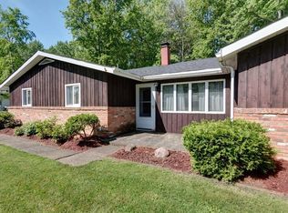 7326 Milton Dr, Mentor, OH 44060