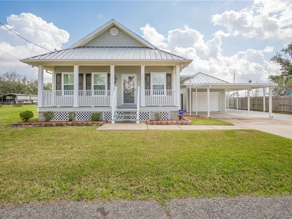 324 W Easy St, Destrehan, LA 70047