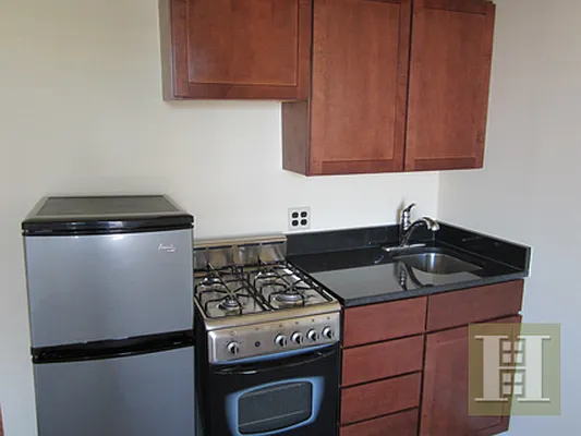 Rented by Halstead Real Estate | media 12