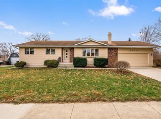 2014 W 3rd St, Cedar Falls, IA 50613