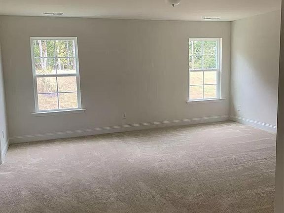 5th image of 37 Altacrest Dr