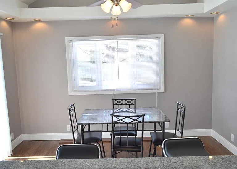 244 Harriette Ave — Photo 6