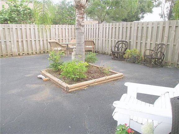 Courtyard in front of cottage.