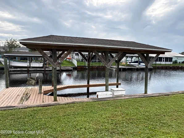 1570 Tuna St, Merritt Island, FL 32952