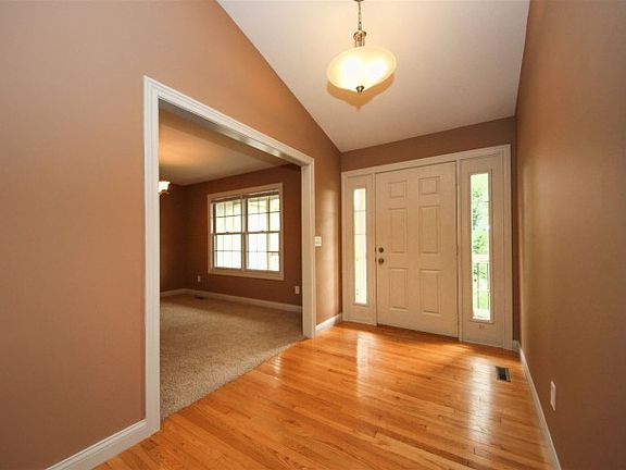 2nd image of 6700 Valley Dr