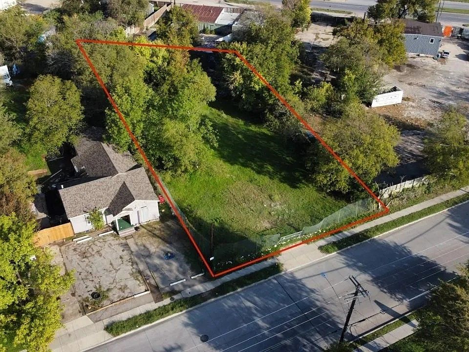 1st image of 3427 Fordham Rd