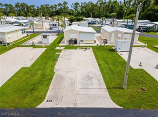 40 La Fonda Ln, North Fort Myers, FL 33903