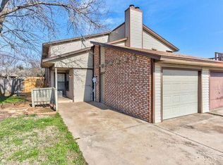 3202 Lois Arlene Cir, Moore, OK 73160