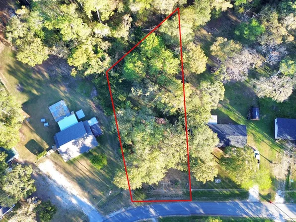 558 County Road 4261, Dayton, TX 77535