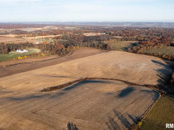 9801 120th Ave W, Taylor Ridge, IL 61284