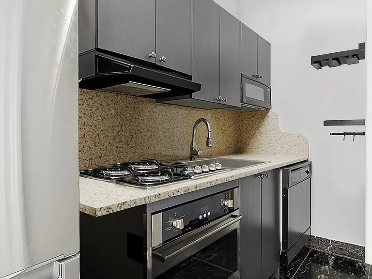 41 W 72nd St #PHB — Photo 6