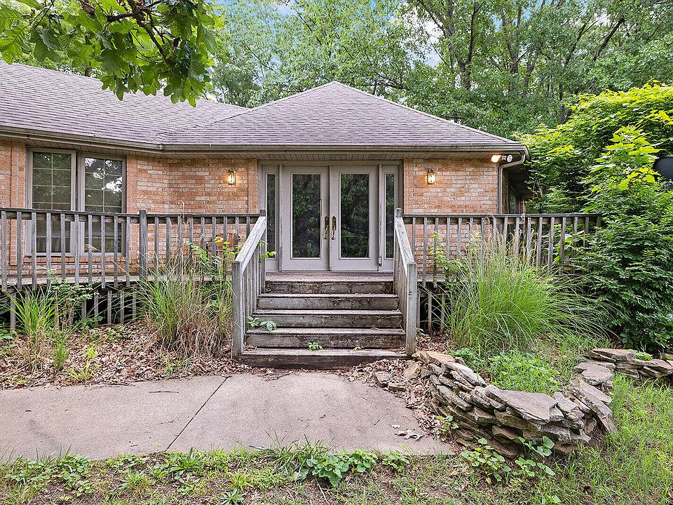 1st image of 1126 Farm Road 235