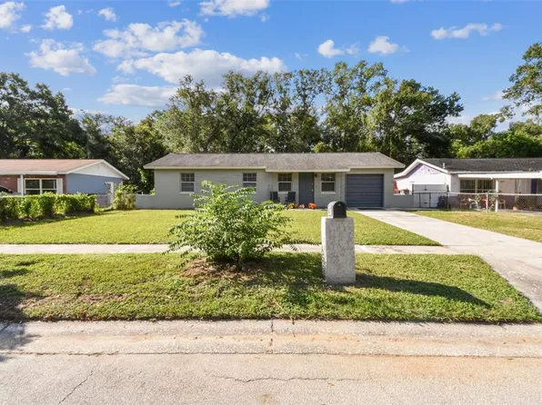 4419 Dolphin Dr, Tampa, FL 33617