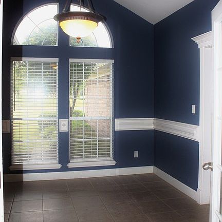 4th image of 6121 Timberwood Ln