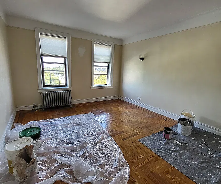 31 E 31st St #6F