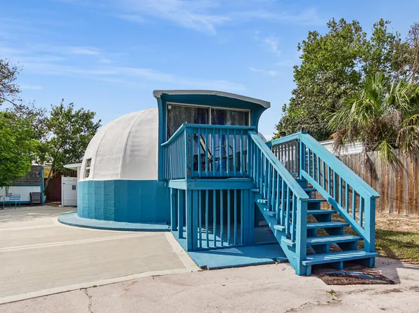 313 13th St, Panama City Beach, FL 32413