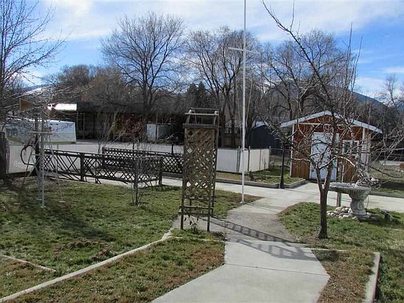 3rd image of 143 Skeels Ave