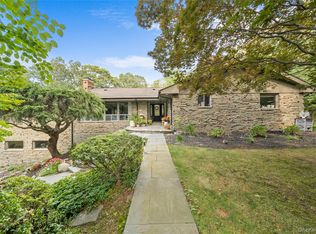 55 Rolling Hill Lane, Old Westbury, NY 11568