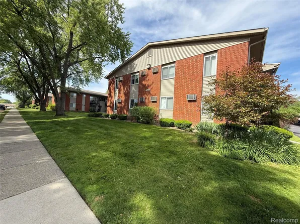 4109 Benjamin Ave APT 2, Royal Oak, MI 48073