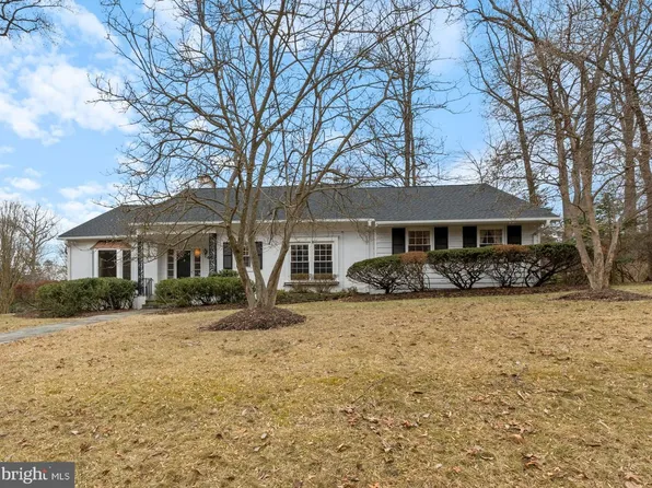 6600 Boxford Way, Bethesda, MD 20817