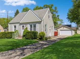 7125 Horton Ave, Urbandale, IA 50322