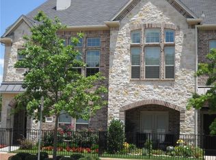 15857 Spectrum Dr, Addison, TX 75001