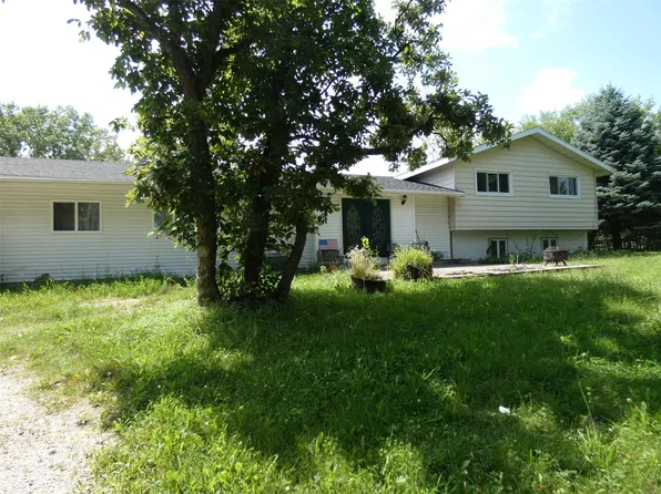 21022 20th Ave, New Virginia, IA 50210