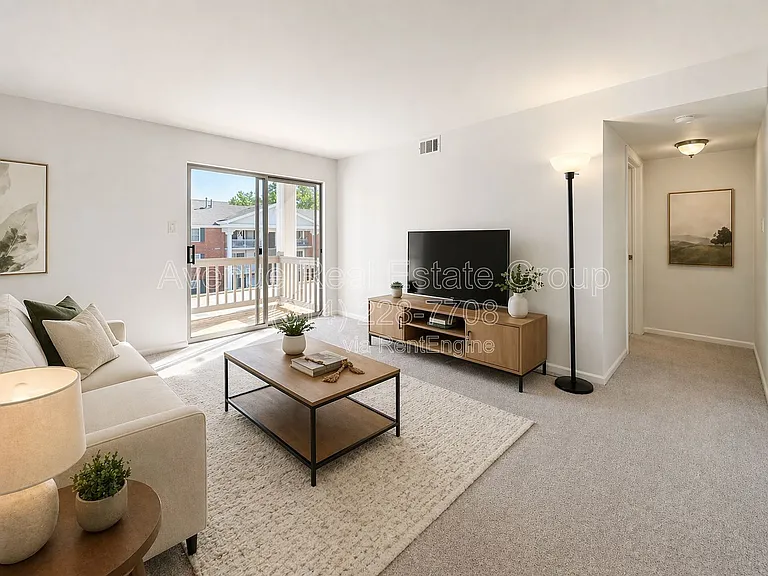 7504 Triwoods Dr #F — Photo 4