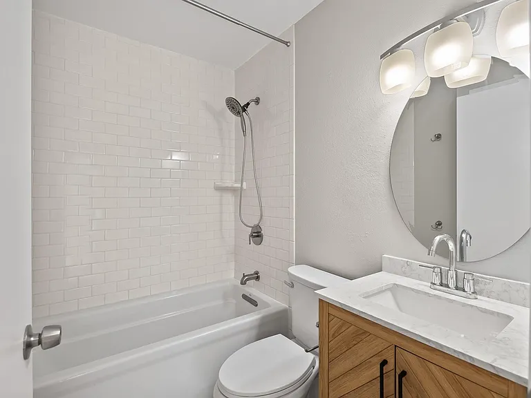 1703 New York Ave — Photo 17