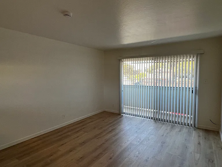 36976 Mulberry St #F — Photo 17