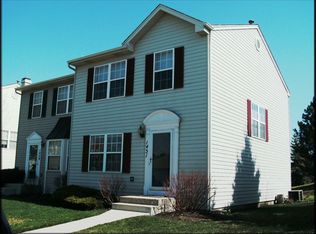 1431 Potomac Ct, Geneva, IL 60134