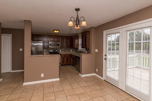 4th image of 2609 Arthurs Ct
