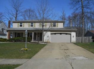14897 Sherwood Dr, Strongsville, OH