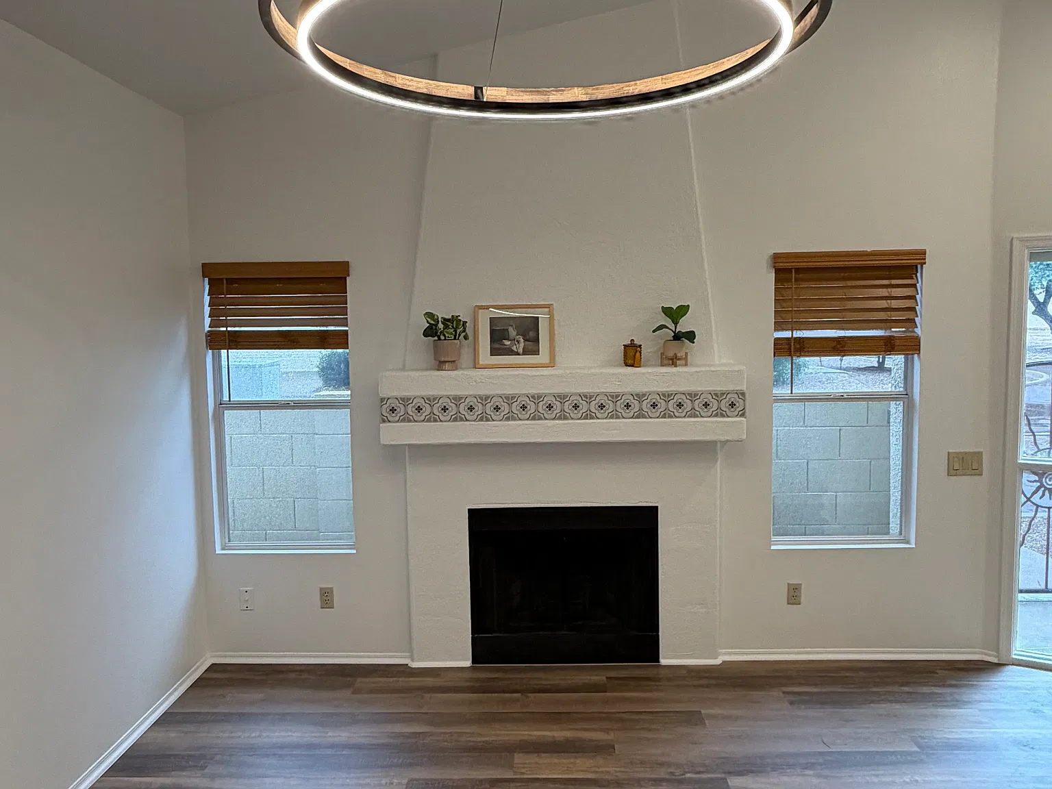 3 bed, 1485 sqft, $2,200 — Photo 3