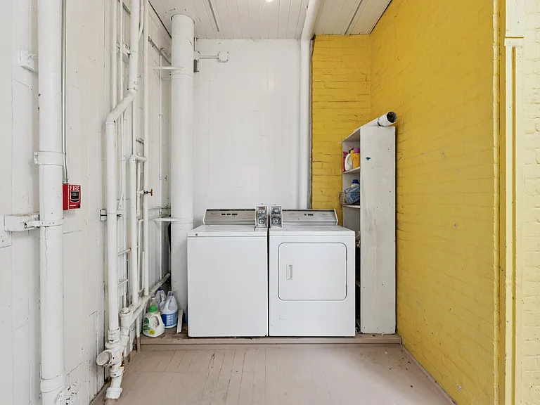 304 Walnut St #A3 — Photo 39
