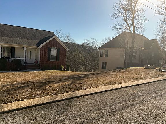 3rd image of 334 Cleo Cir