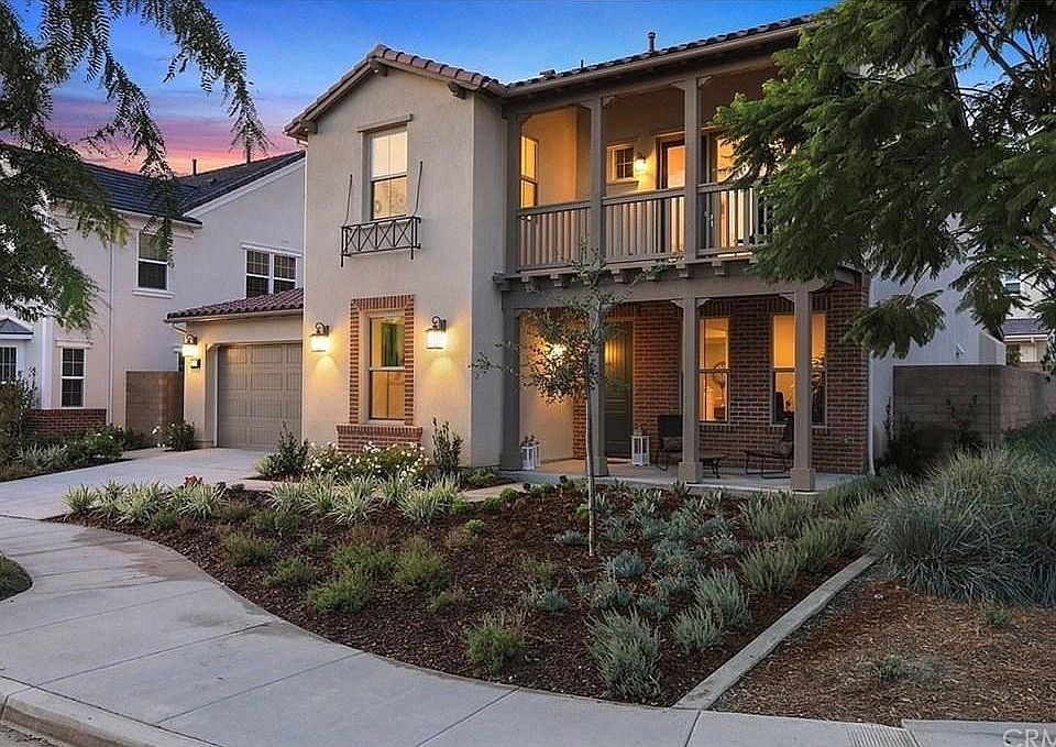 1st image of 217 Compass