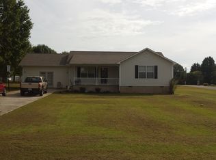 159 Michael Ln, Madisonville, TN 37354